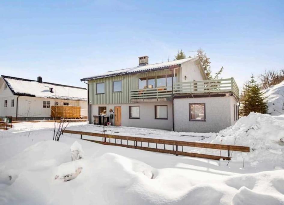 Sentrums Leilighet Kabelvåg Exterior foto